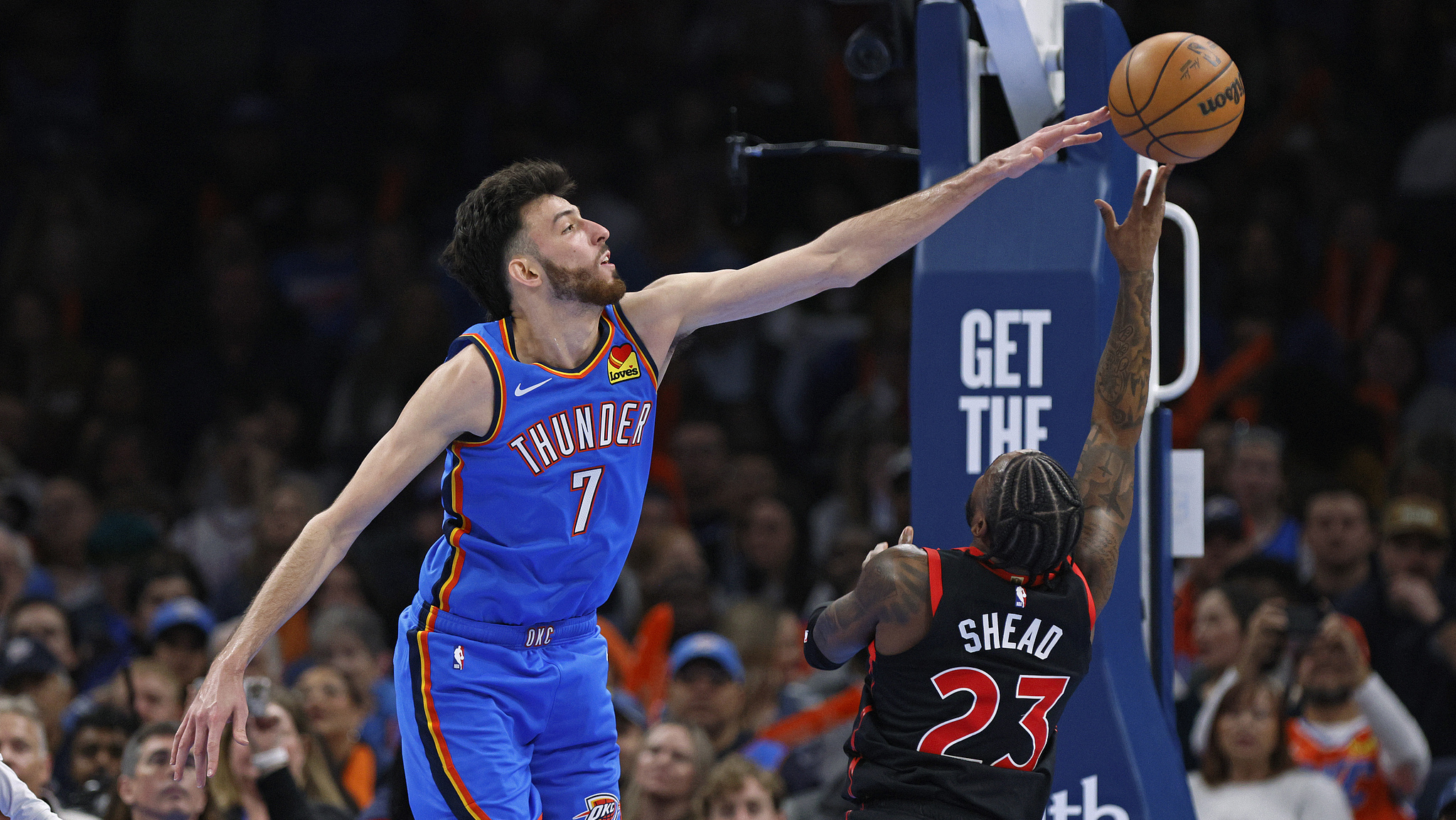 关于多伦多猛龙训练开放日，赛后豪取连胜引欢呼，NBA常规赛在即，资深球员宣示担当的信息