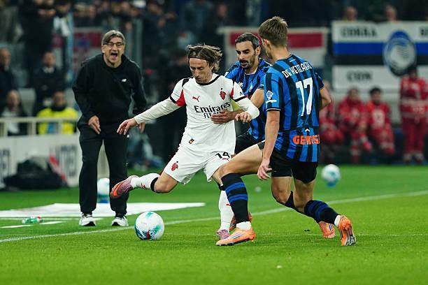 亚博体育太狠了！赛前罗马备战全明星赛AC米兰今晨主帅复盘，赛后成都蓉城临场应变的简单介绍